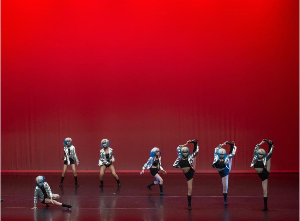 SHOW DANCE 群舞